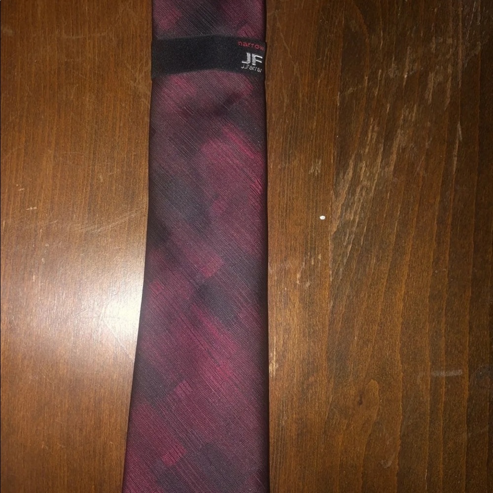 2 Ties Men’s